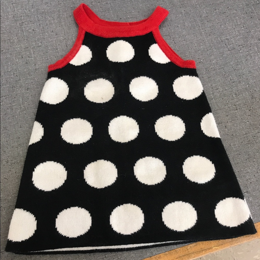 6-12 MONTH OLD POLKADOT DRESS